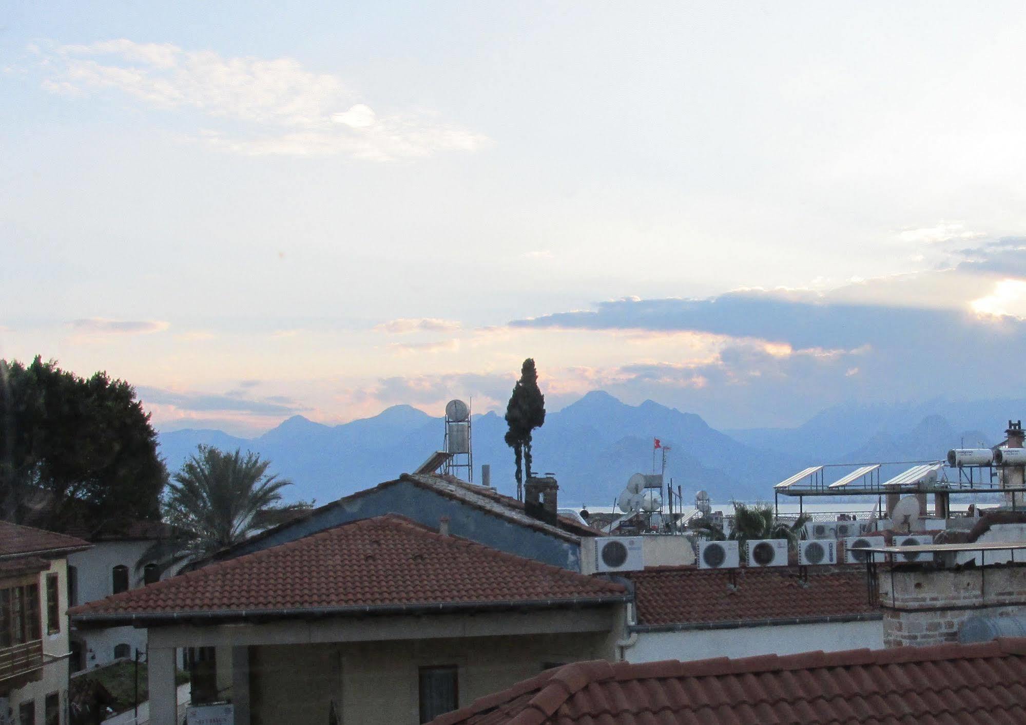 Sabah Pansiyon Antalya Exterior photo