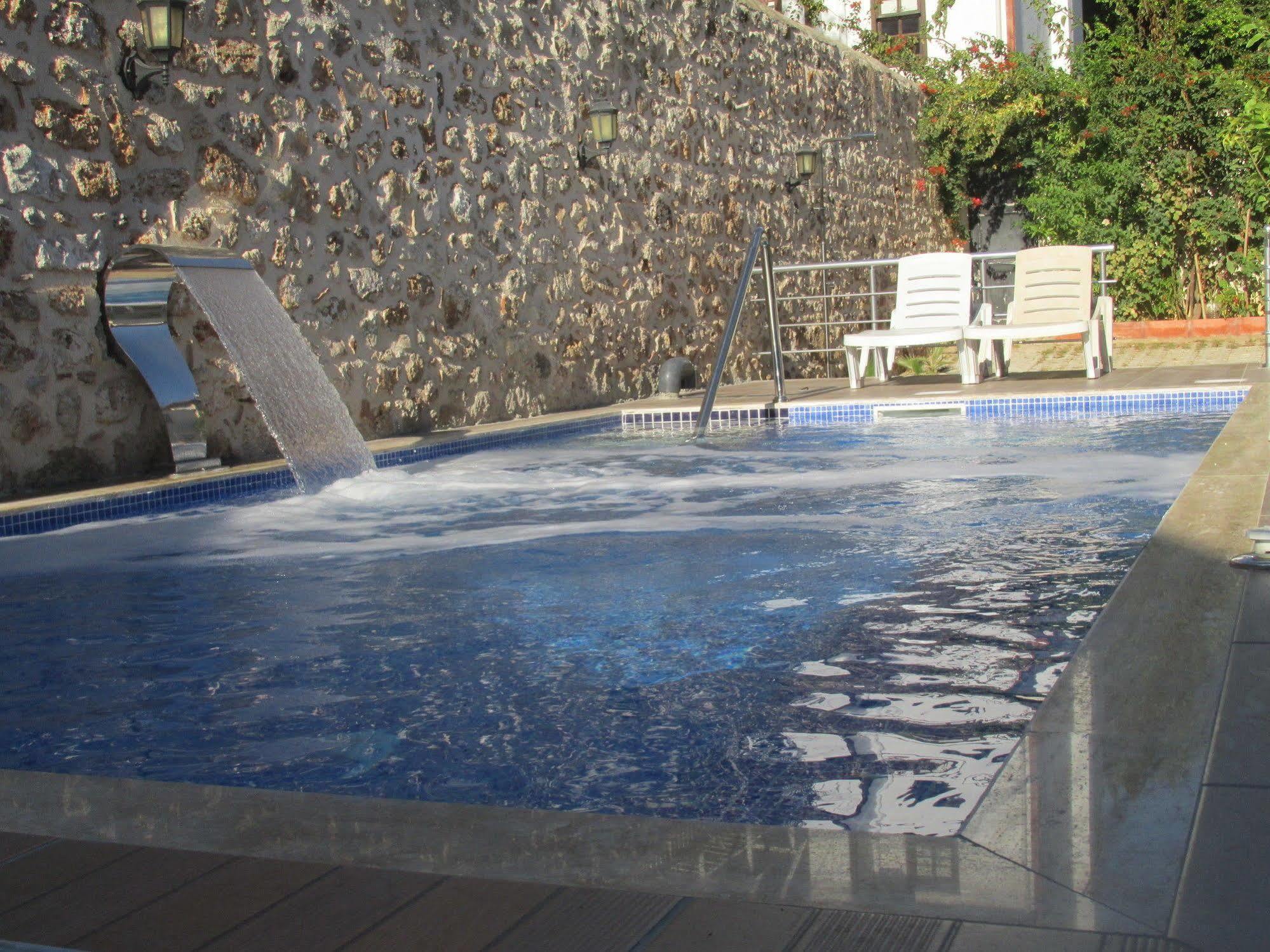 Sabah Pansiyon Antalya Exterior photo