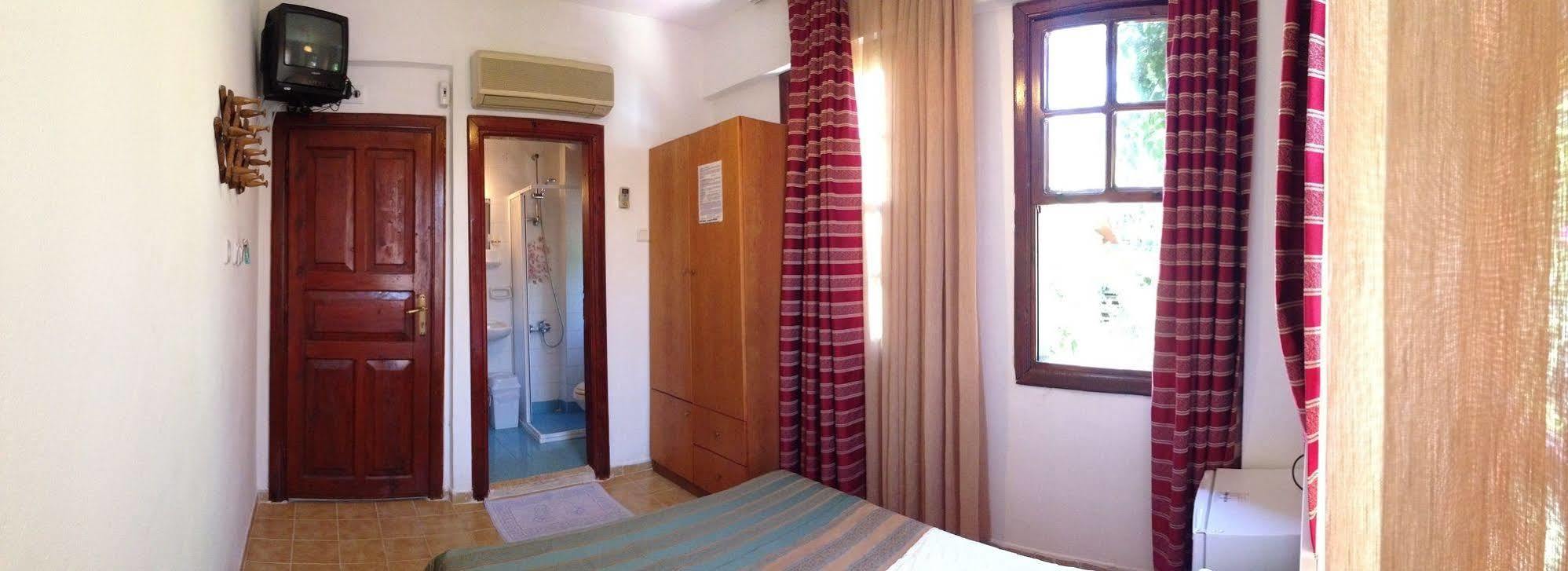 Sabah Pansiyon Antalya Exterior photo